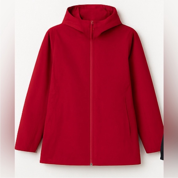 Uniqlo Other - Uniqlo Windproof Water-Repellent
Hooded Jacket Red Hooded Jacket